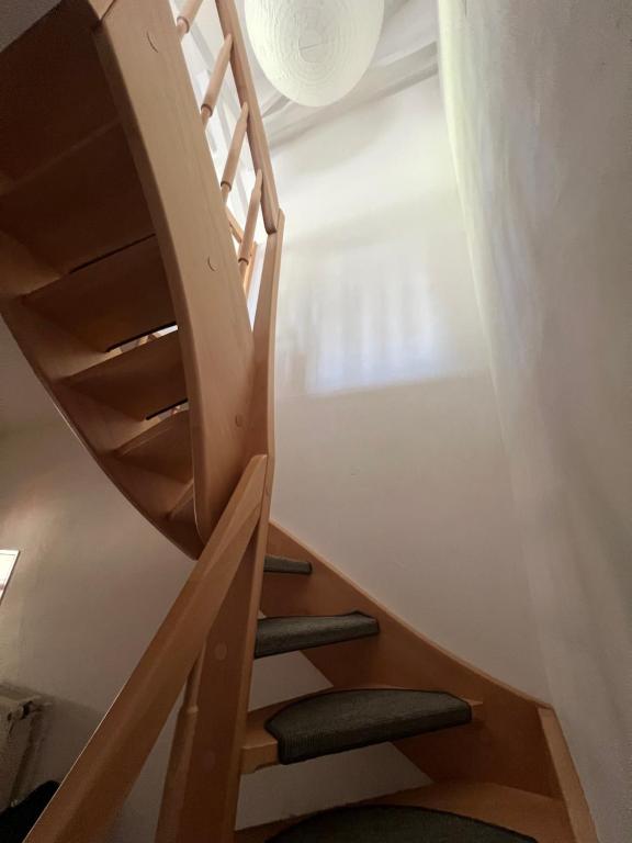 Treppe ins Obergeschoss